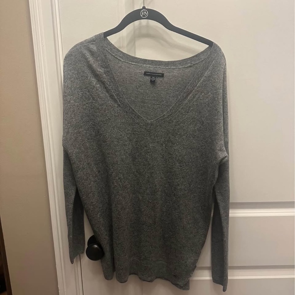 American Eagle small Outfitters Gray V-Neck Sweater